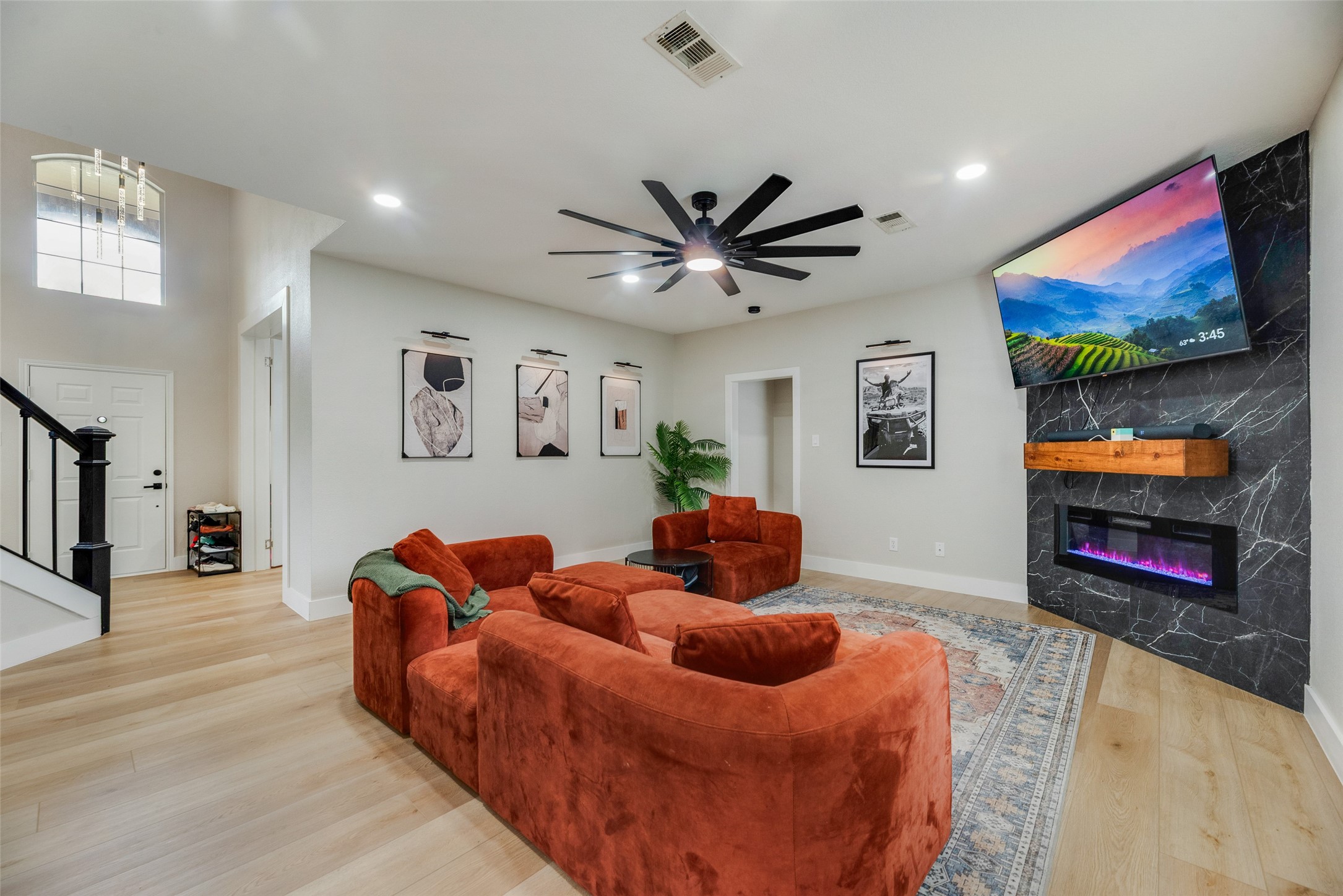 472 Round Rock Road Cedar Hill TX 75104