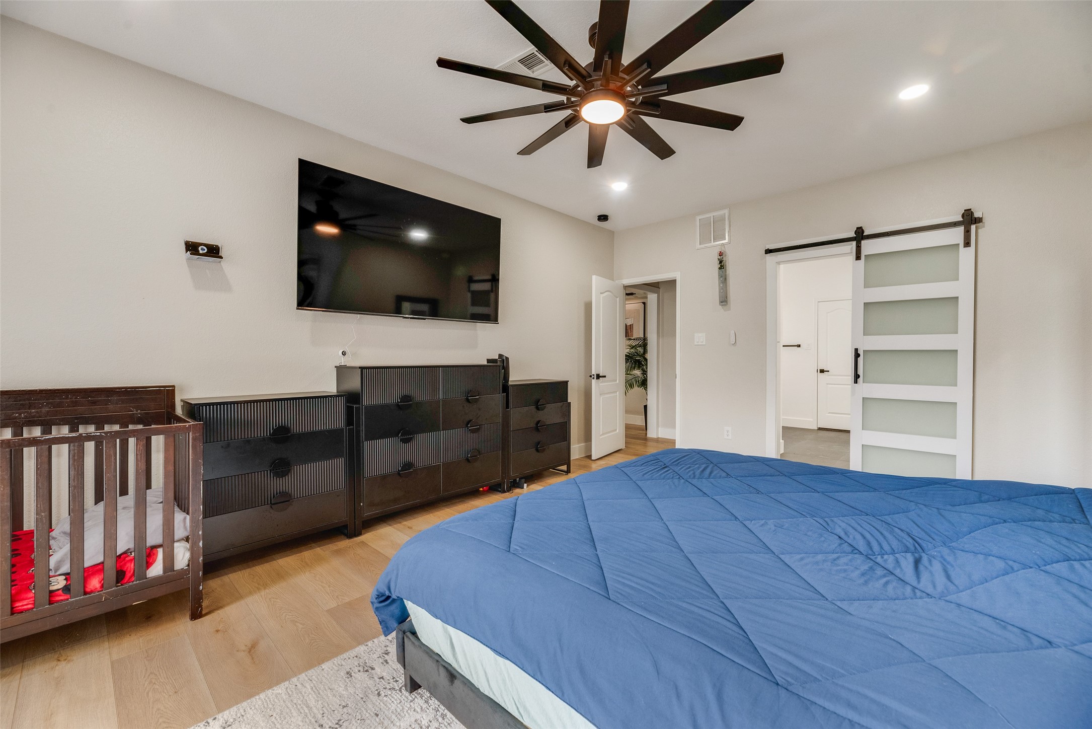 472 Round Rock Road Cedar Hill TX 75104