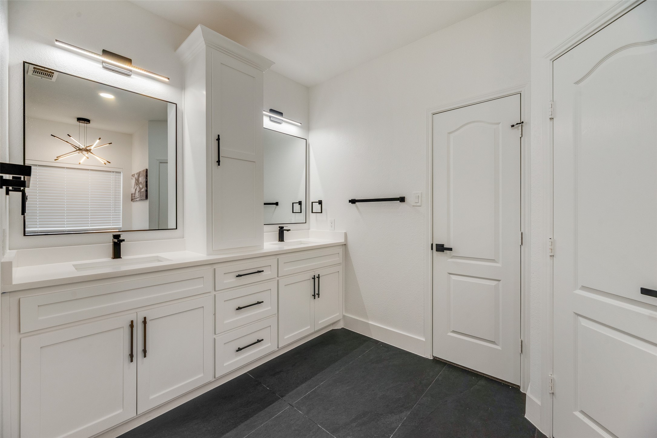472 Round Rock Road Cedar Hill TX 75104