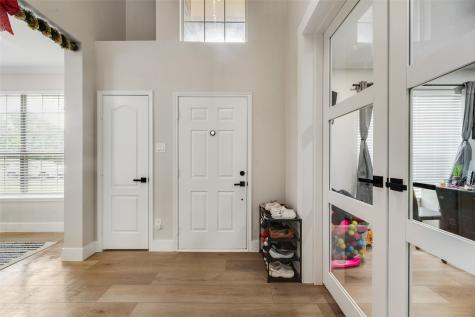 472 Round Rock Road Cedar Hill TX 75104