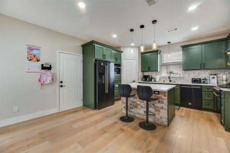 472 Round Rock Road Cedar Hill TX 75104