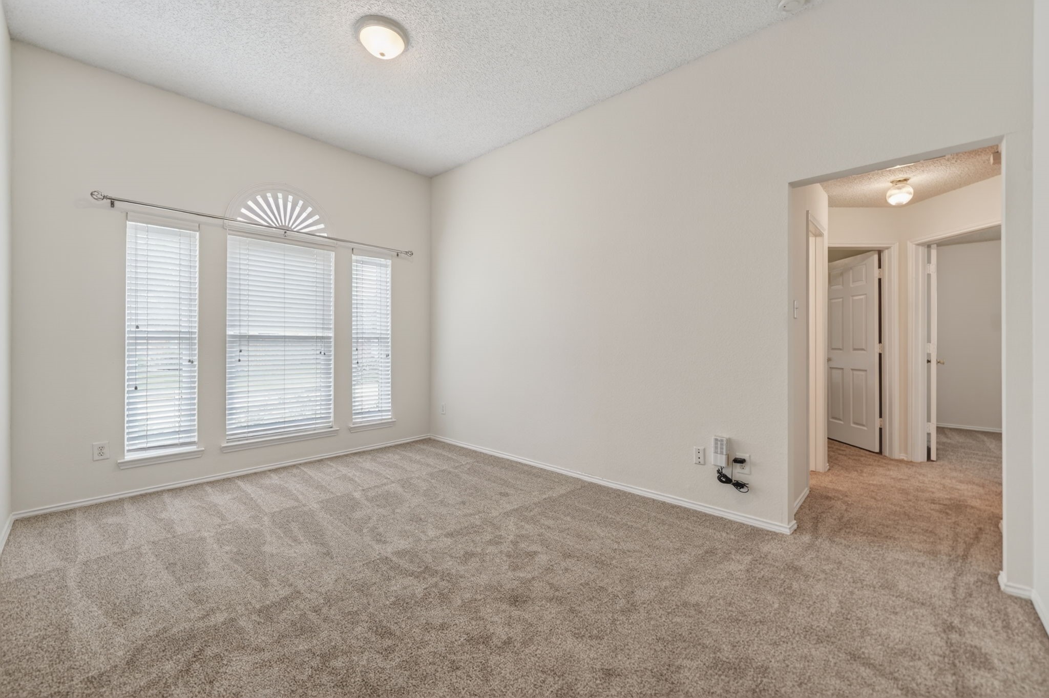 2505 Ash Creek Mesquite TX 75181