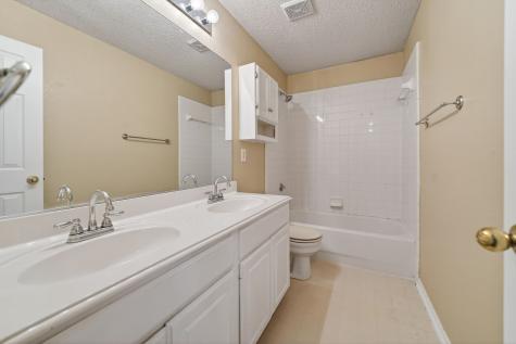 2505 Ash Creek Mesquite TX 75181