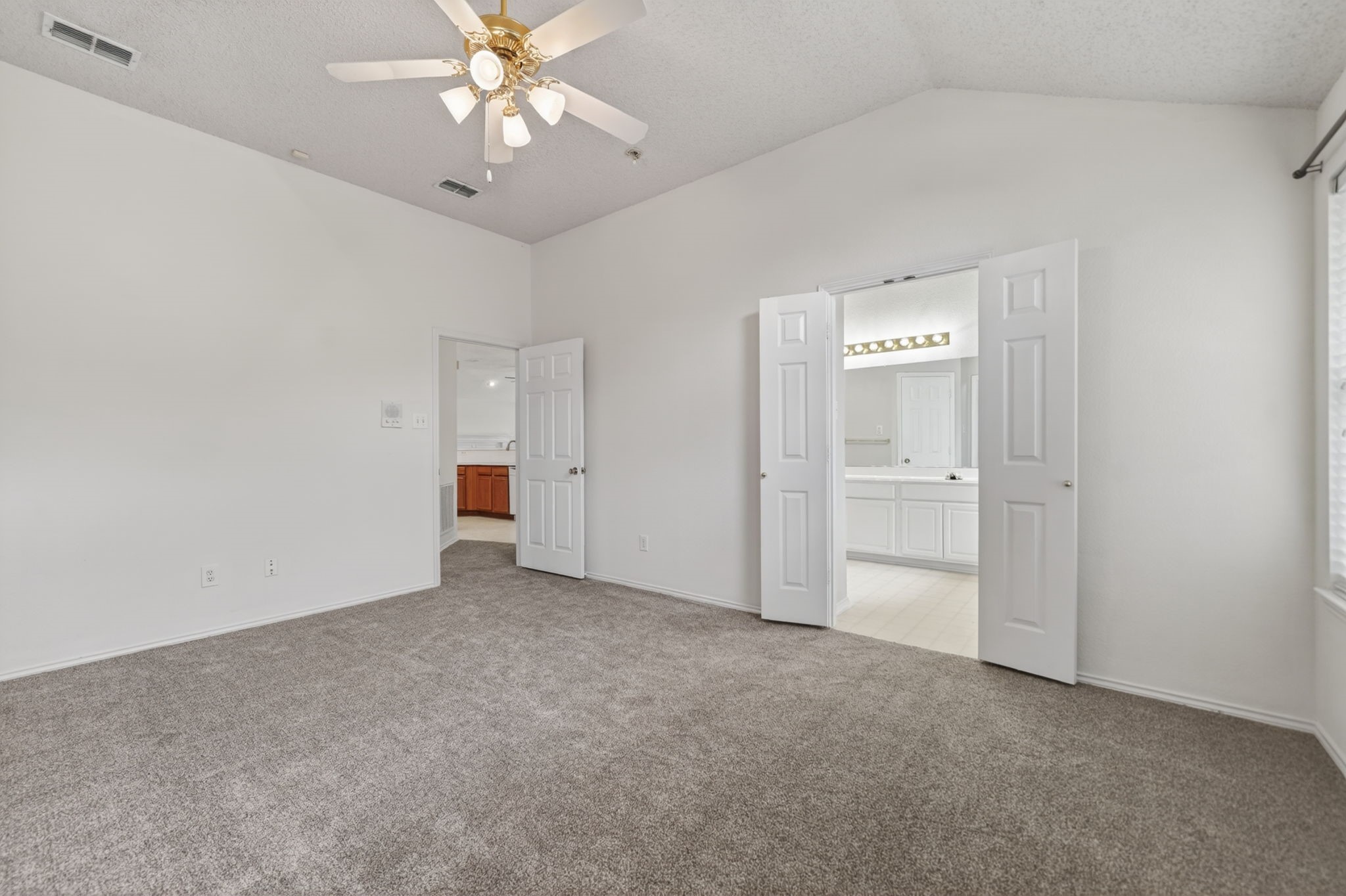 2505 Ash Creek Mesquite TX 75181