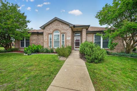 2505 Ash Creek Mesquite TX 75181