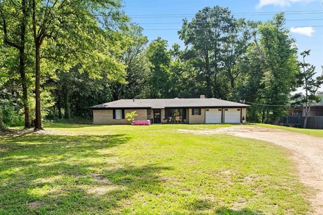 2585 Fm 250 N Hughes Springs TX 75656