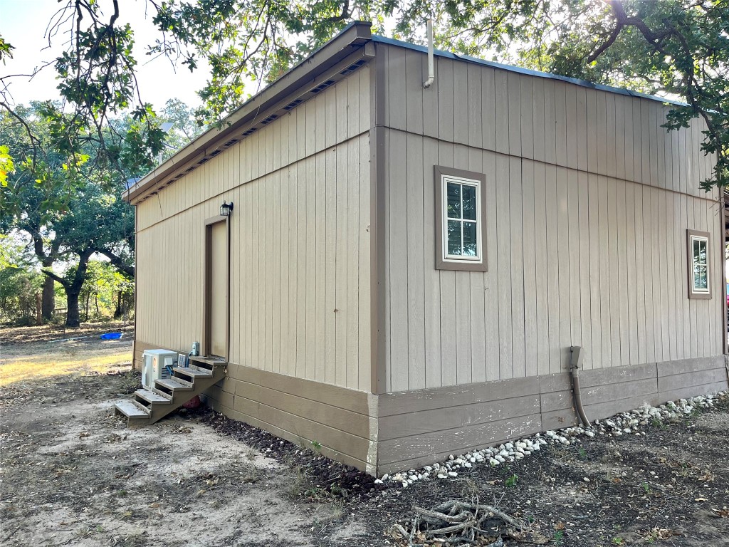 207 County Road 125 Comanche TX 76442