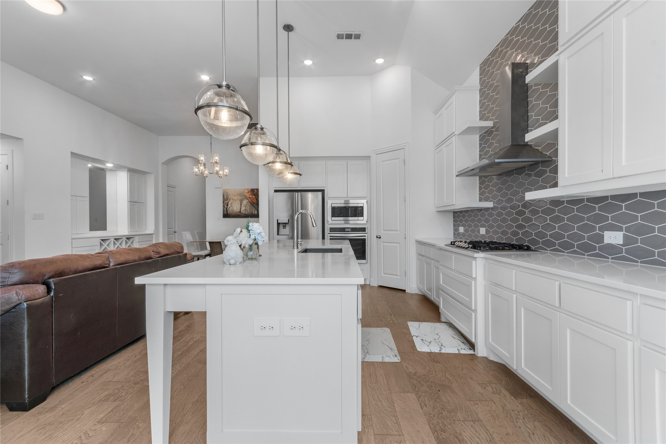 1669 Stowers Trail Fort Worth TX 76052