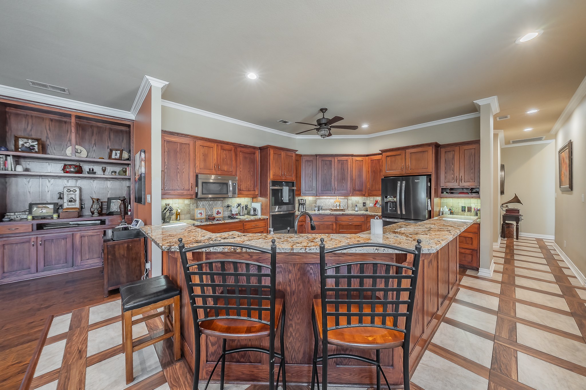 225 Sherry Lane Burleson TX 76028