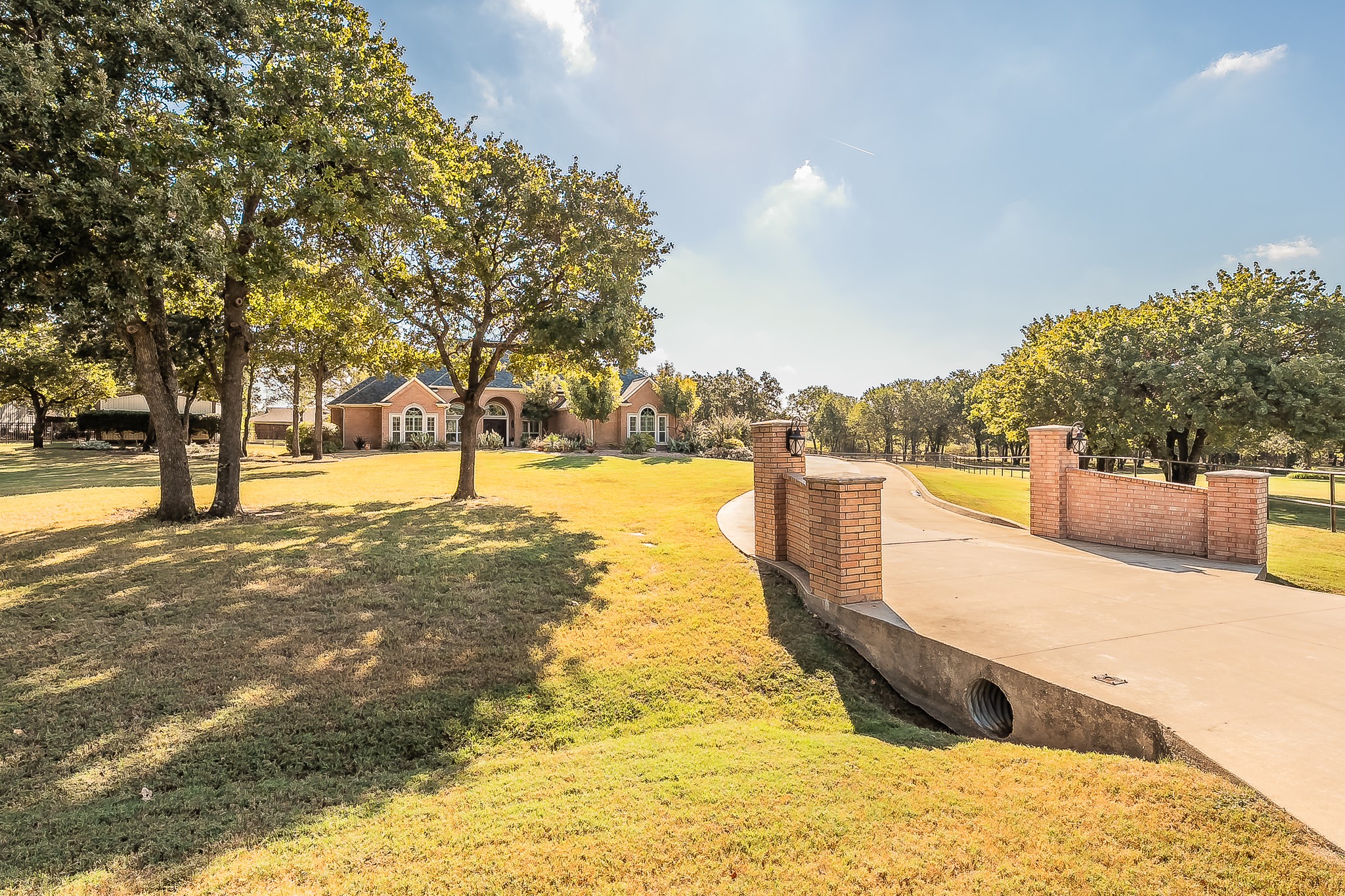 225 Sherry Lane Burleson TX 76028