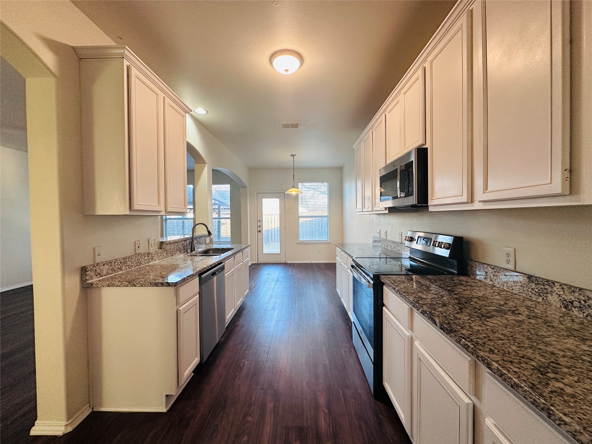 2304 Collington Drive Roanoke TX 76262