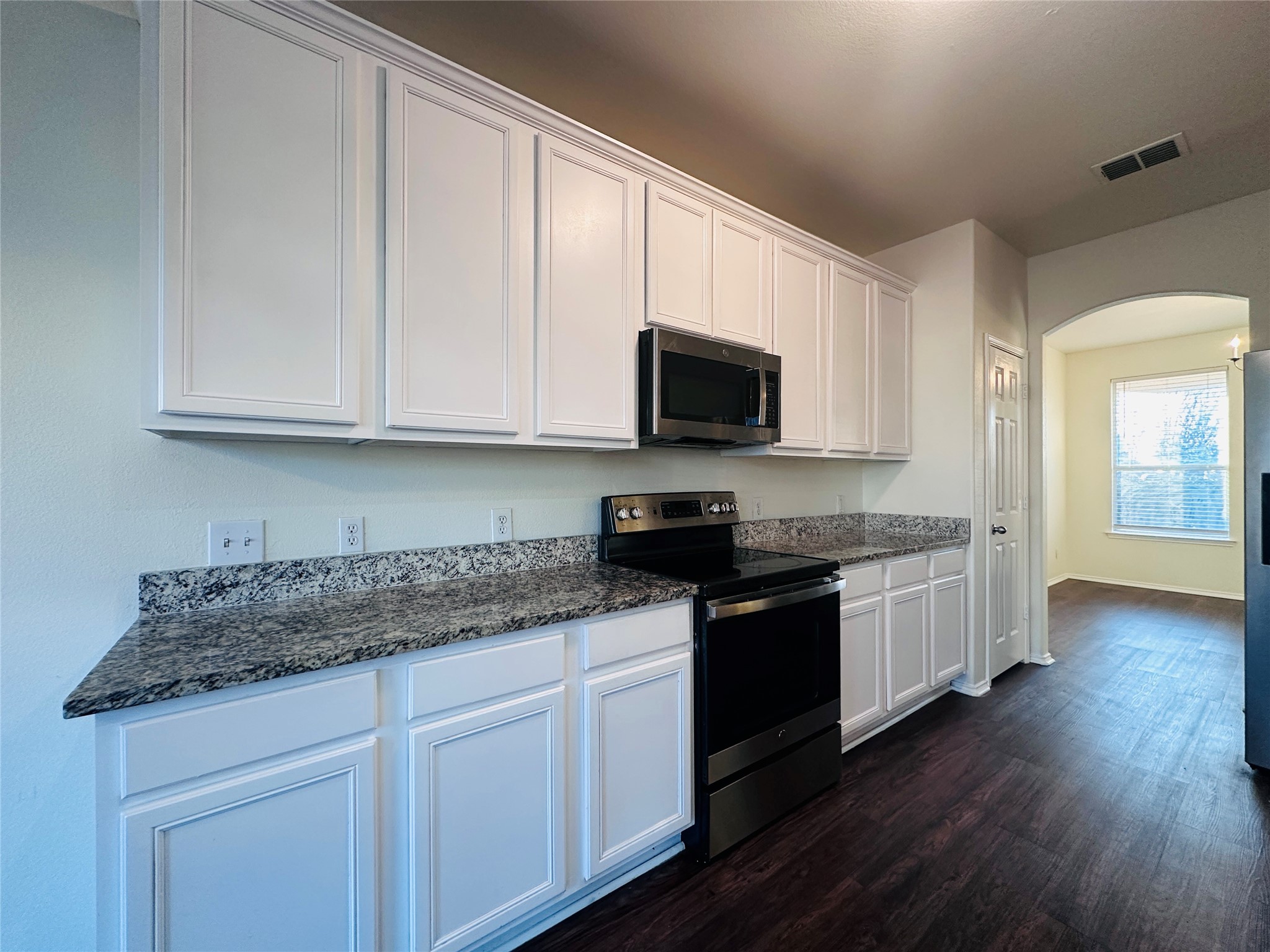 2304 Collington Drive Roanoke TX 76262