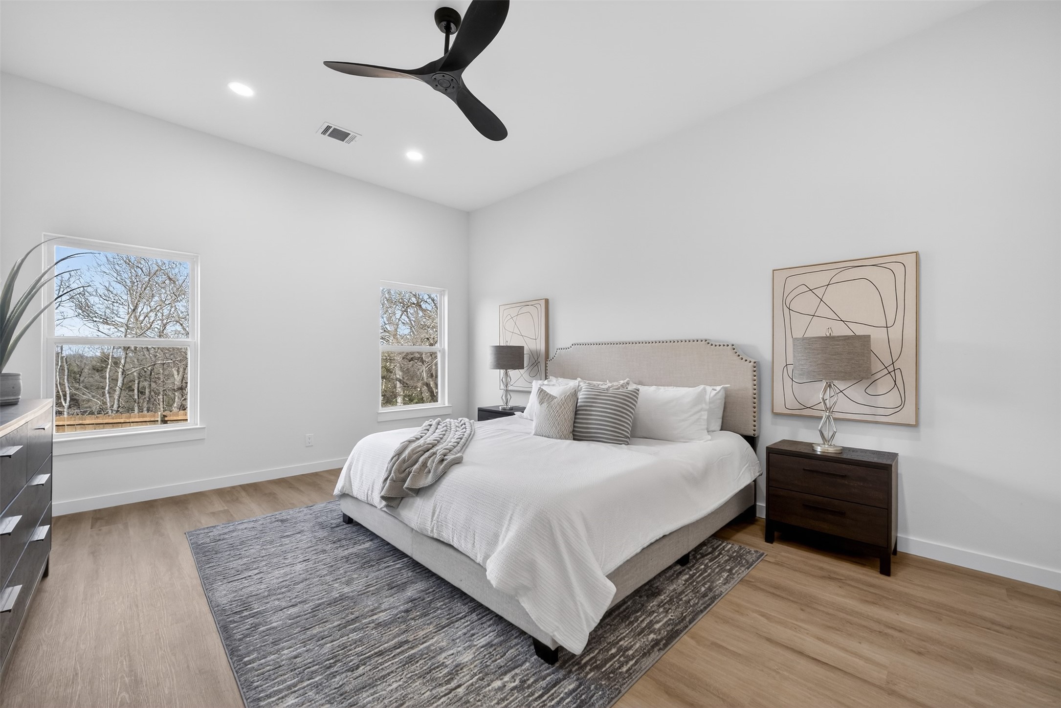 555 Burrell Drive Dallas TX 75232