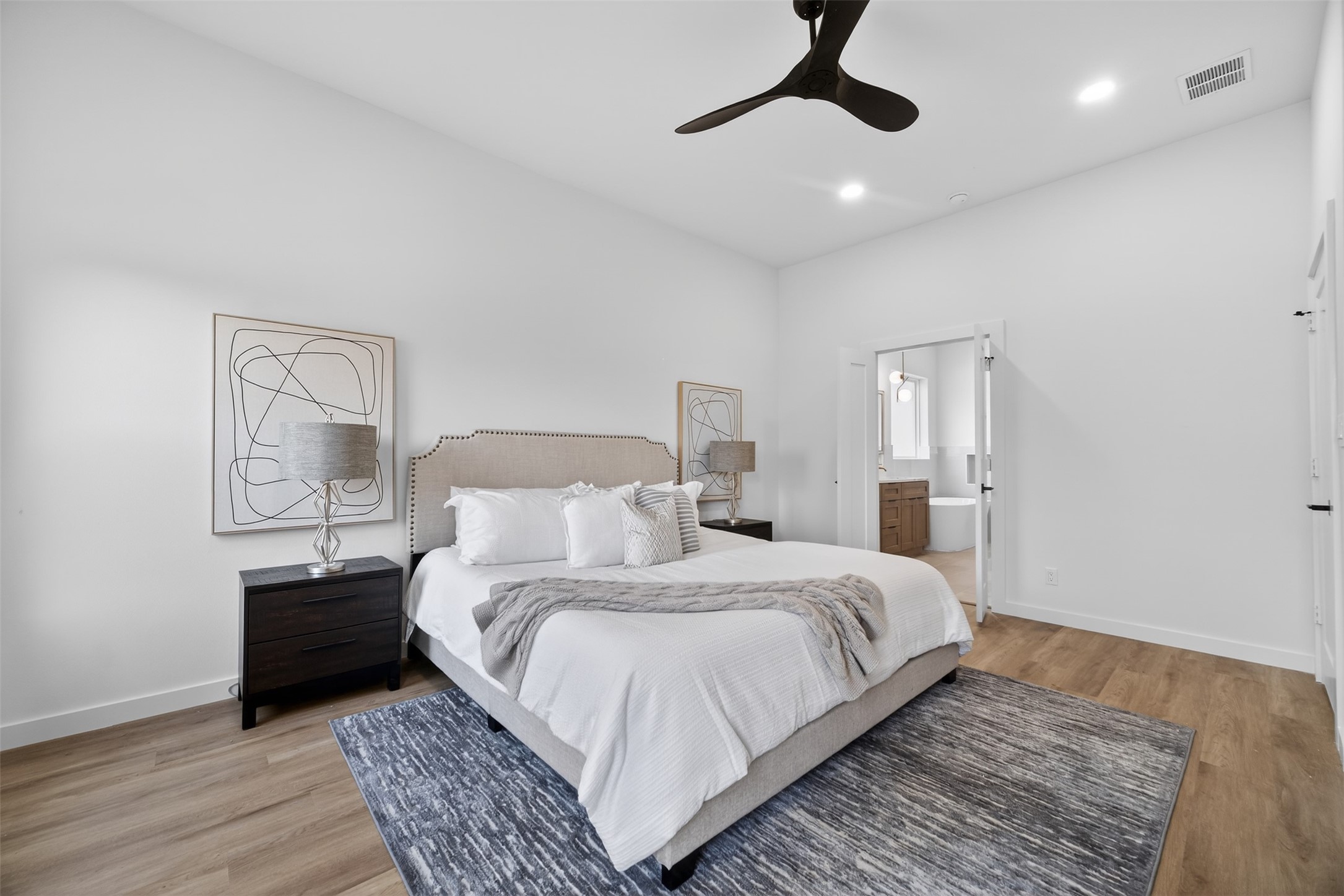 555 Burrell Drive Dallas TX 75232