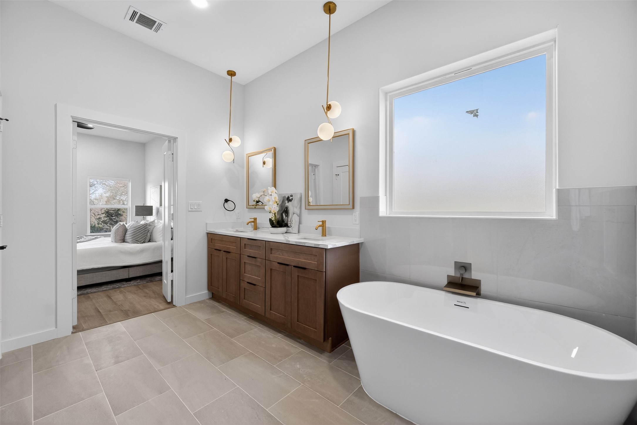 555 Burrell Drive Dallas TX 75232