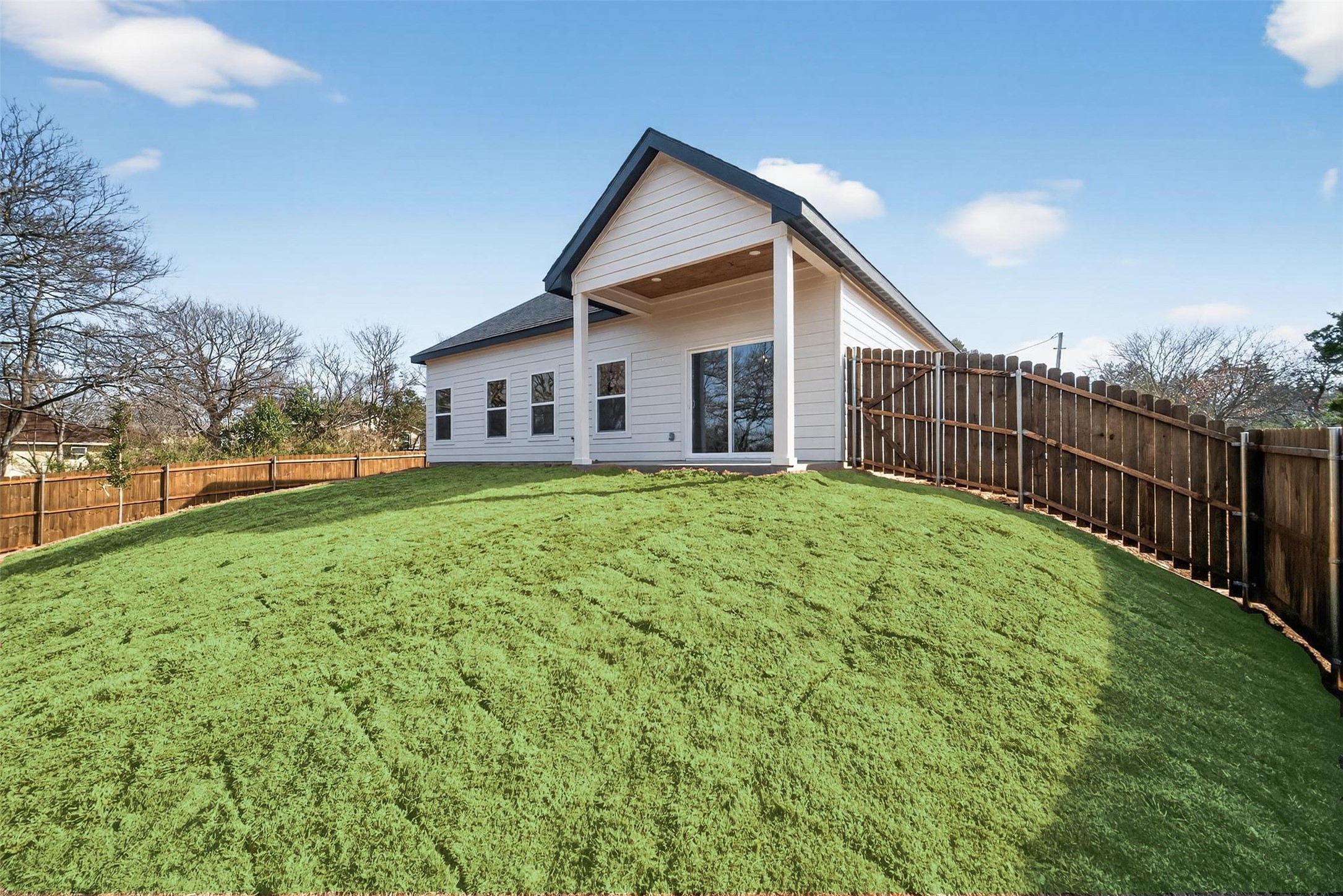 555 Burrell Drive Dallas TX 75232