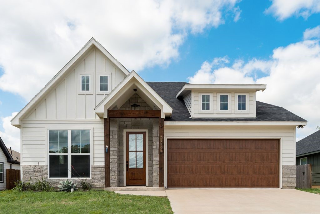 109 Vaughn Meadows Drive Tom Bean TX 75491