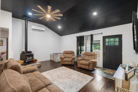 3896 Fm 1255 Grand Saline TX 75140