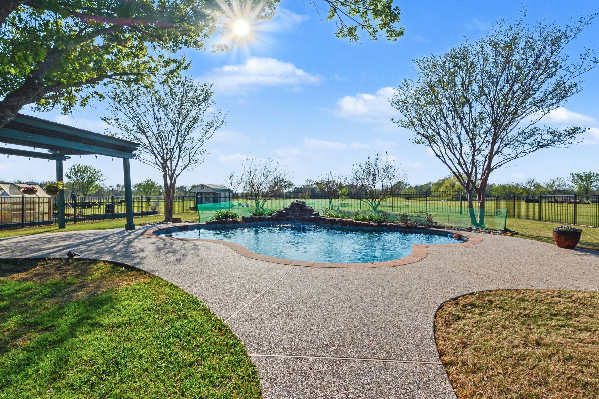 2811 Gilmer Street Caddo Mills TX 75135