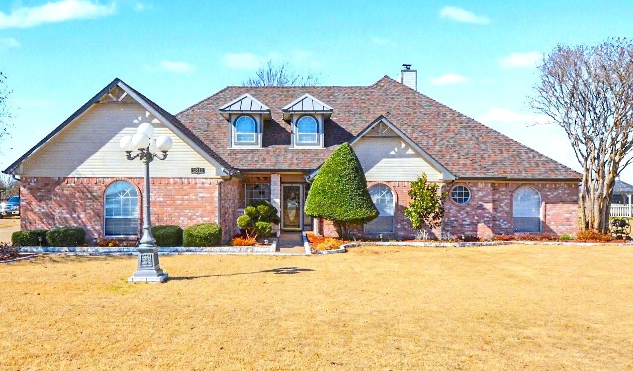 2811 Gilmer Street Caddo Mills TX 75135