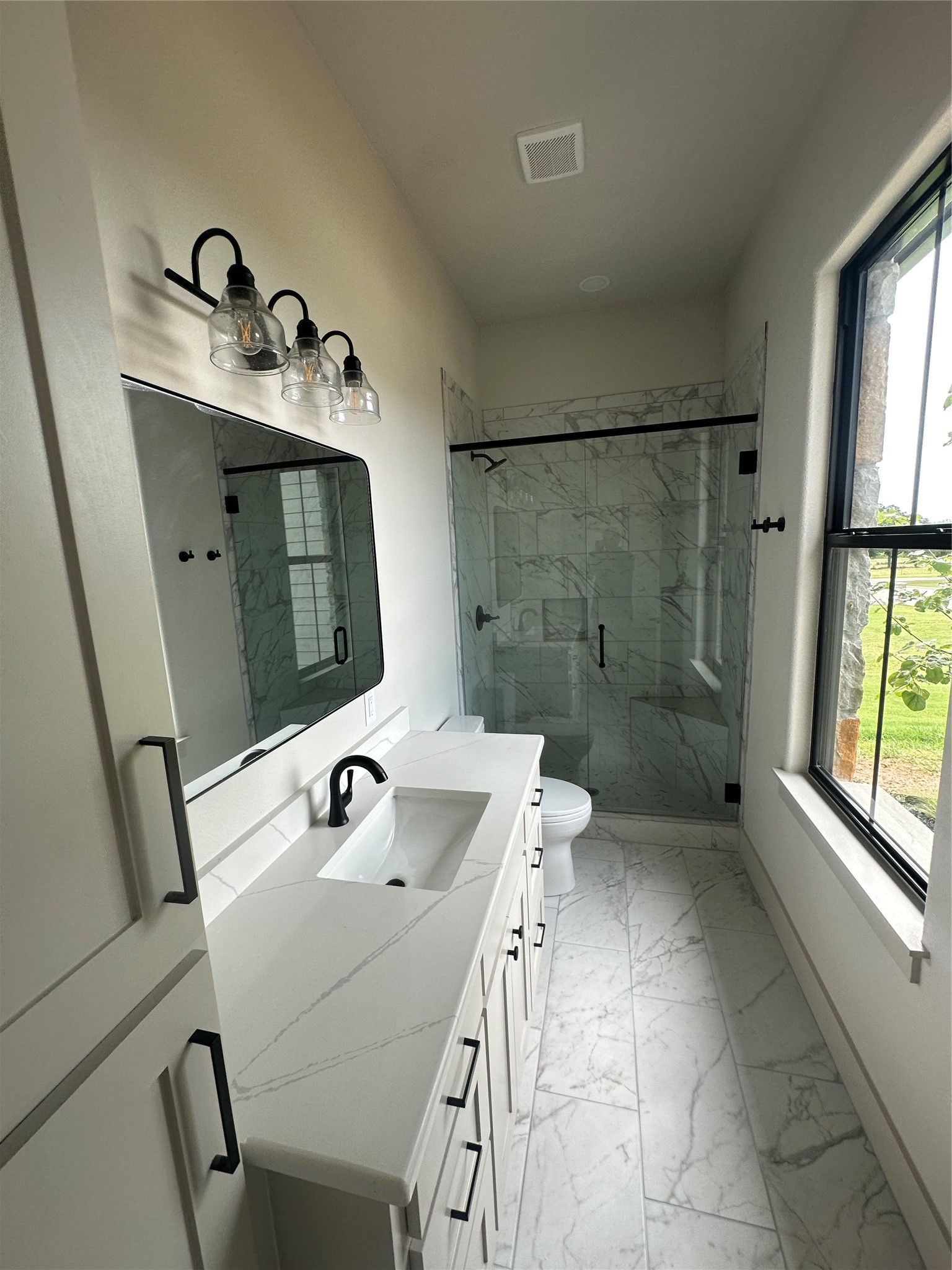 1604 N Mason Bowie TX 76230