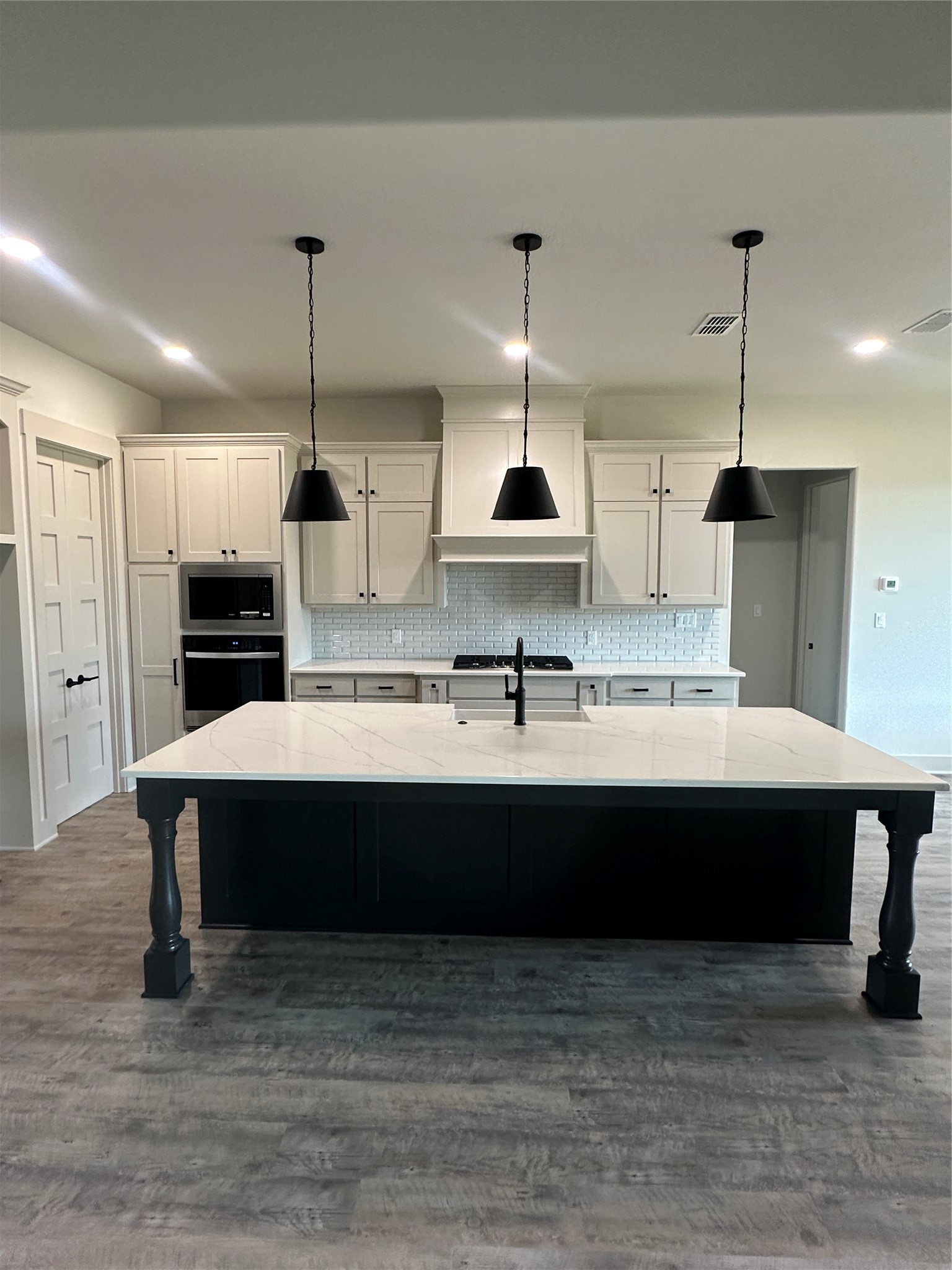 1604 N Mason Bowie TX 76230