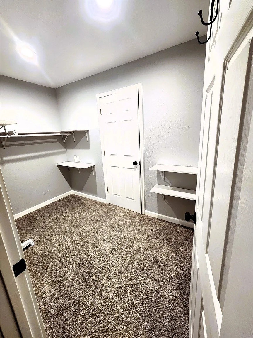 5795 Fm 513 S Lone Oak TX 75453
