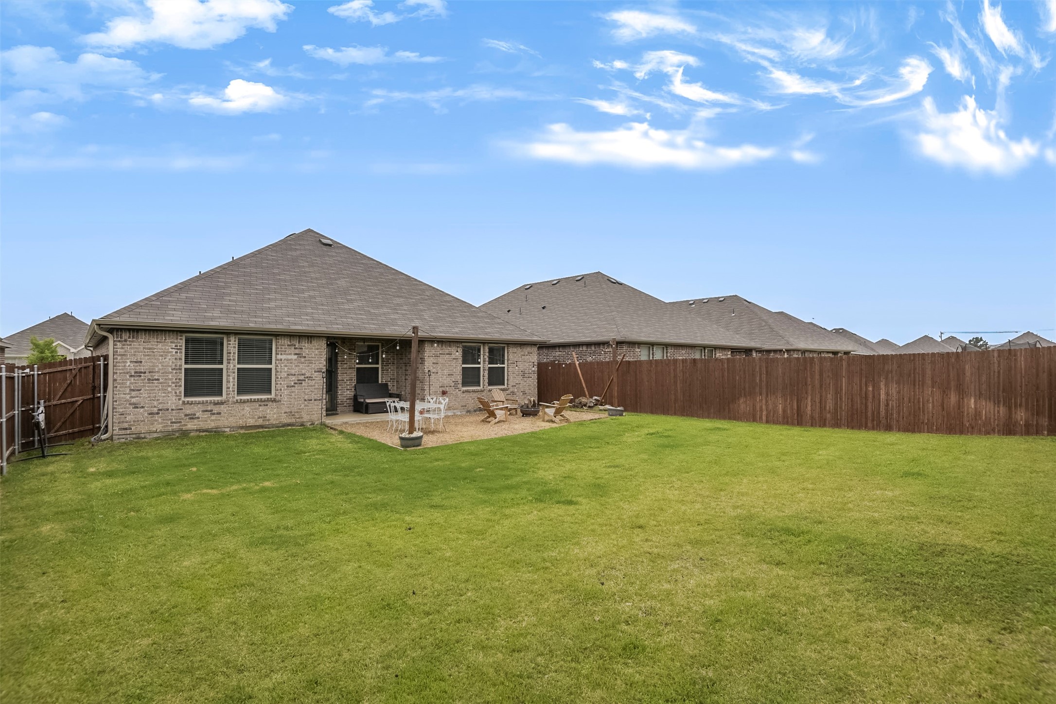 1110 Baldwin Lane Ennis TX 75119