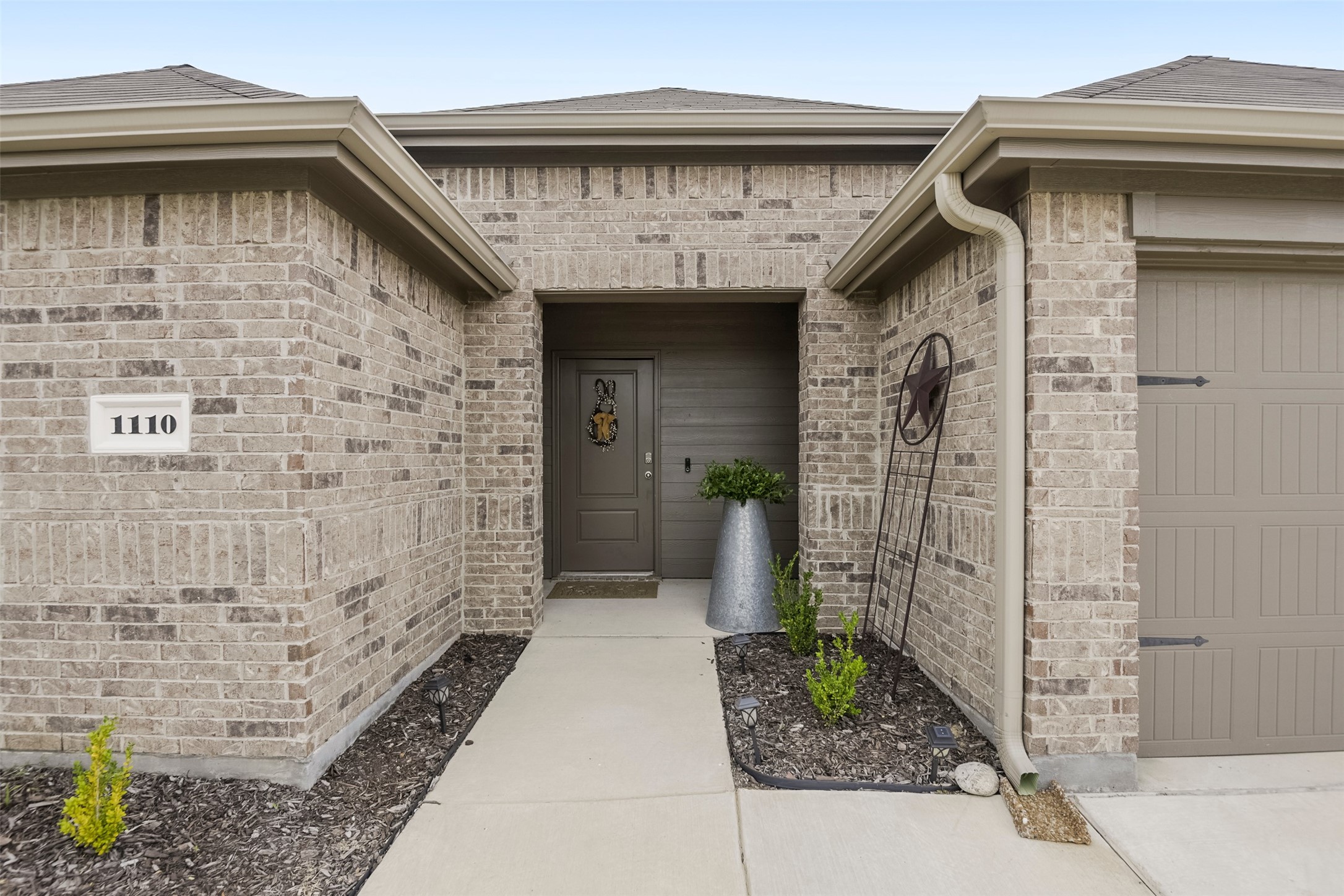 1110 Baldwin Lane Ennis TX 75119