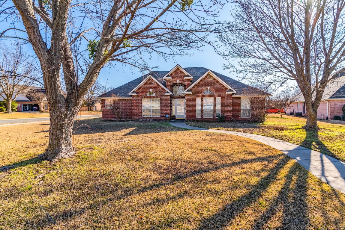 2200 Covington Court Sherman TX 75092