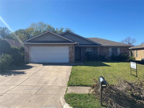 7717 Dove Court Watauga TX 76148