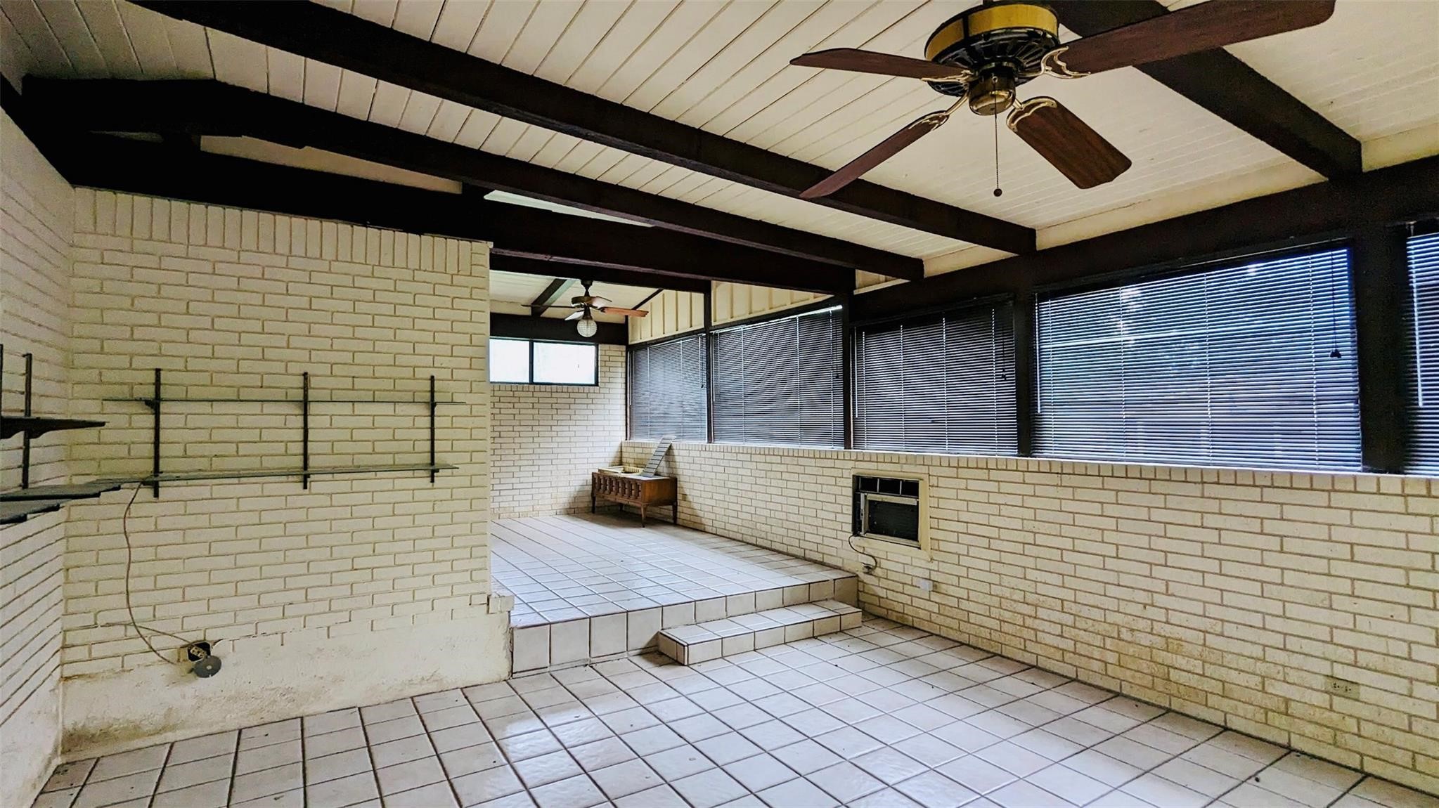 119 E College Street Fairfield TX 75840