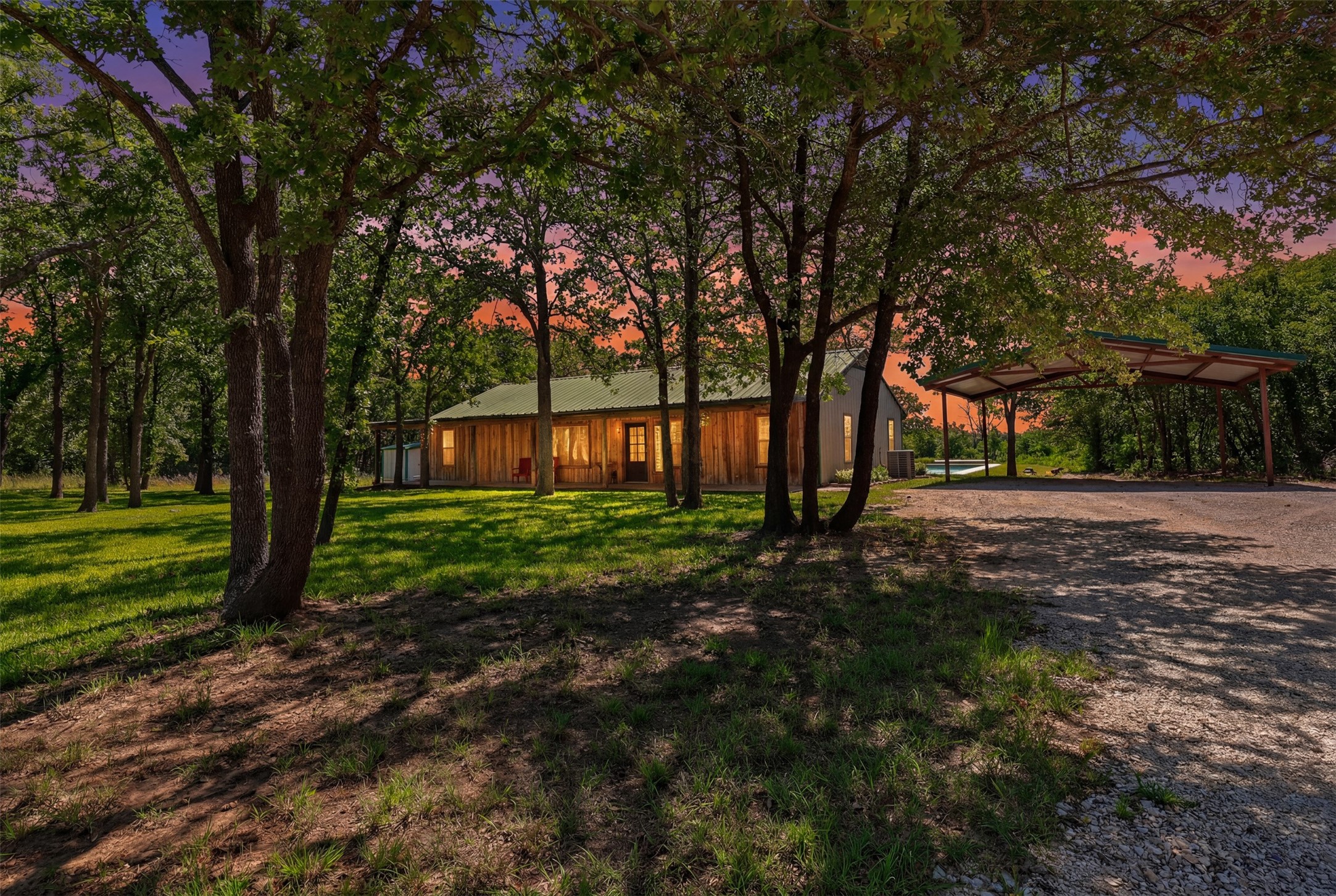 31424 N Us Highway 281 Lipan TX 76462