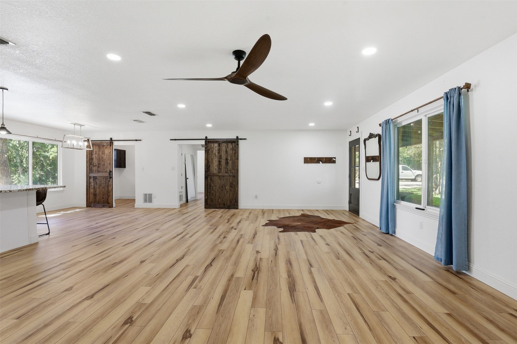 31424 N Us Highway 281 Lipan TX 76462