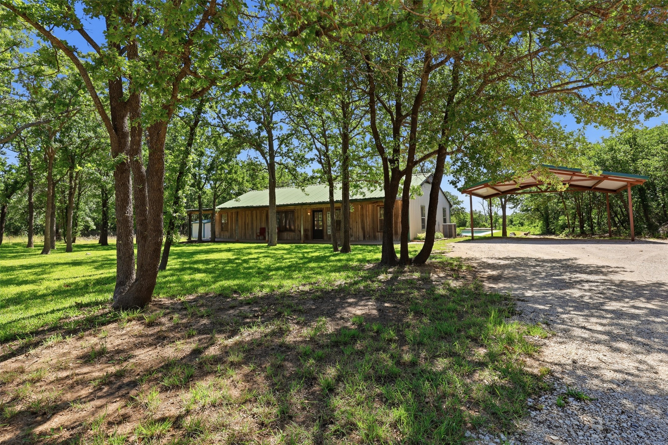 31424 N Us Highway 281 Lipan TX 76462