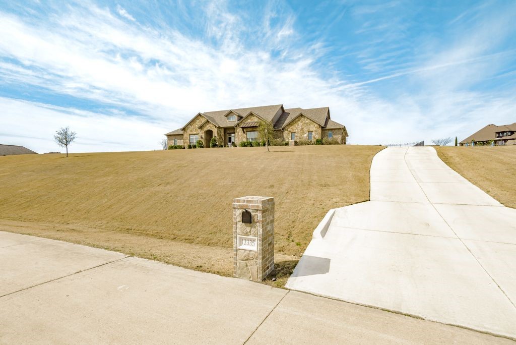 12335 Bella Rosa Court Fort Worth TX 76126
