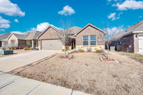1200 Fairbanks Drive Ennis TX 75119