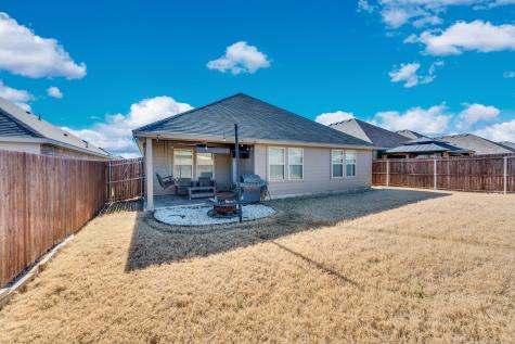 1200 Fairbanks Drive Ennis TX 75119
