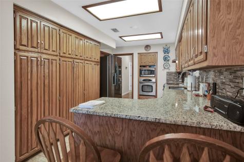 2512 Sherwood Drive Sherman TX 75092