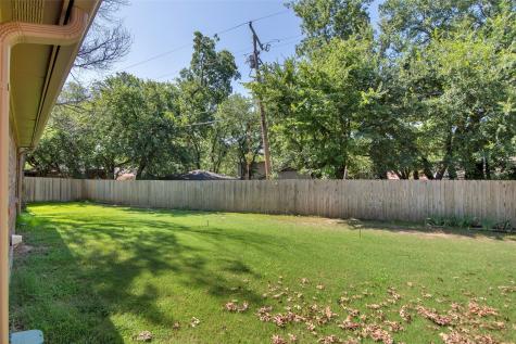 2512 Sherwood Drive Sherman TX 75092