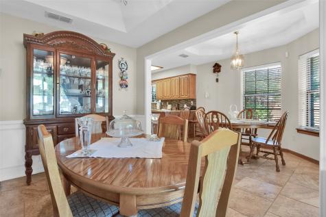 2512 Sherwood Drive Sherman TX 75092