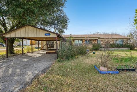 319 S Rogers Street Covington TX 76636
