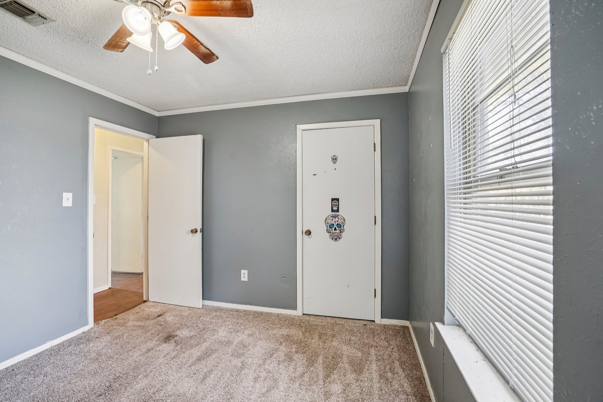 319 S Rogers Street Covington TX 76636