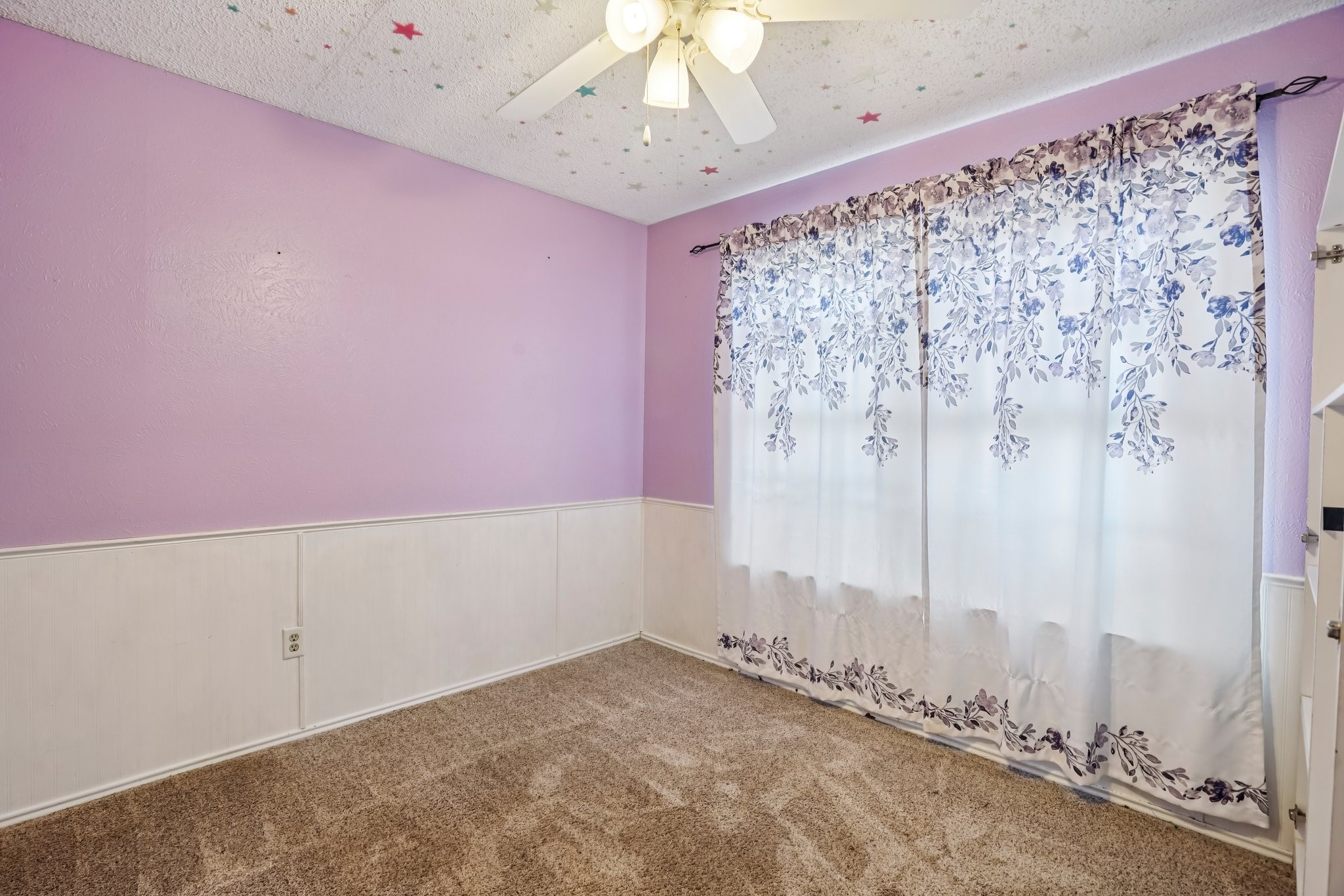 319 S Rogers Street Covington TX 76636
