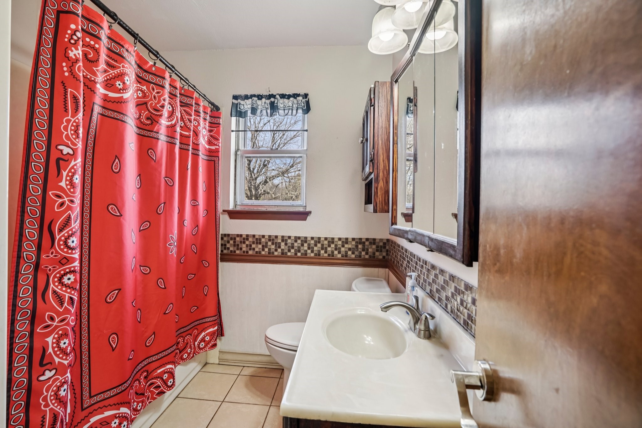 319 S Rogers Street Covington TX 76636