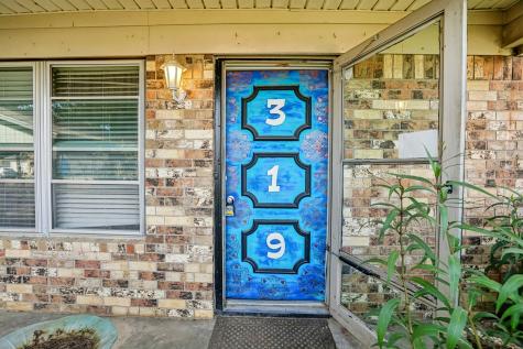 319 S Rogers Street Covington TX 76636