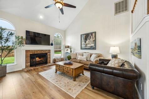 1300 Edgewood Court Carrollton TX 75007