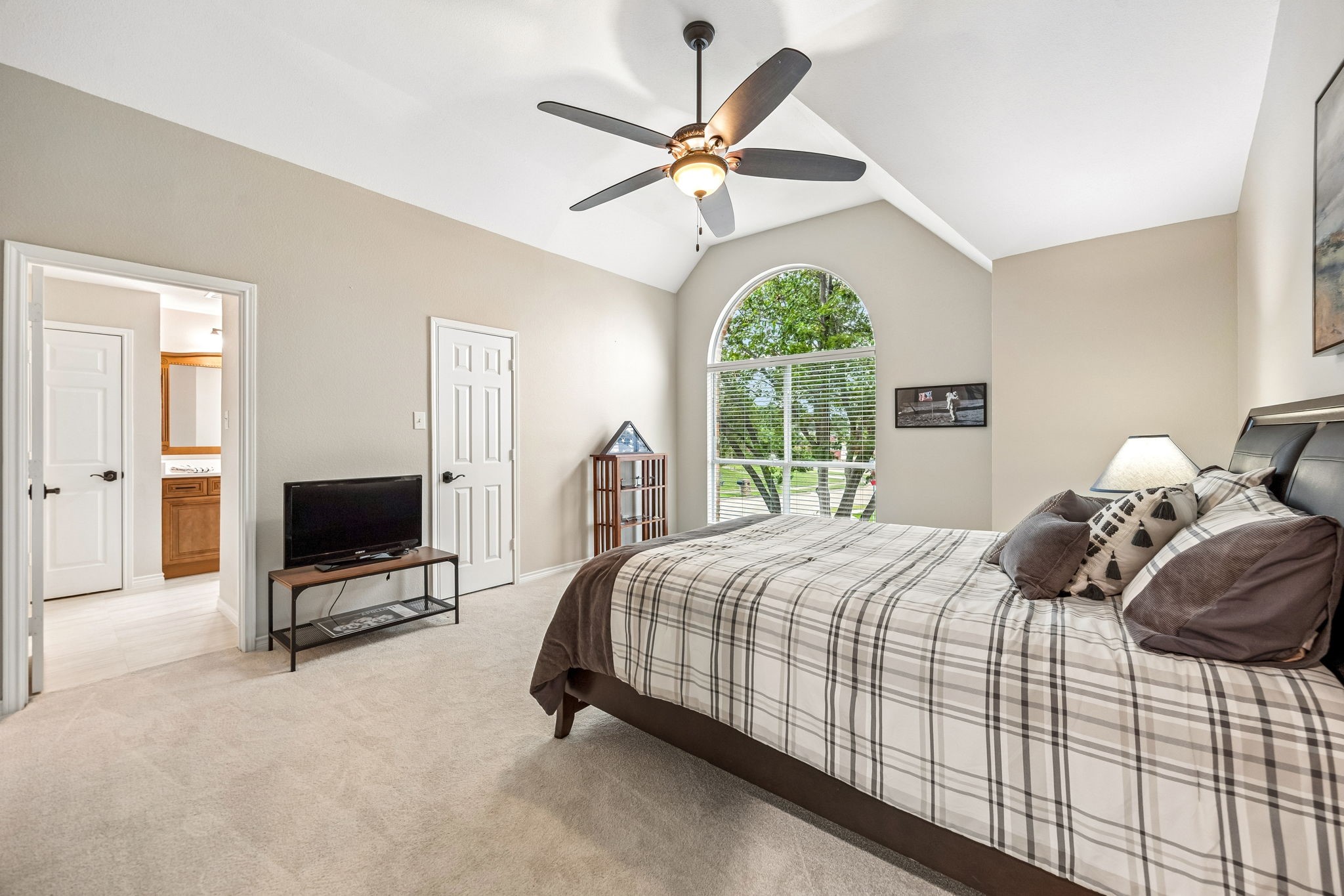 1300 Edgewood Court Carrollton TX 75007