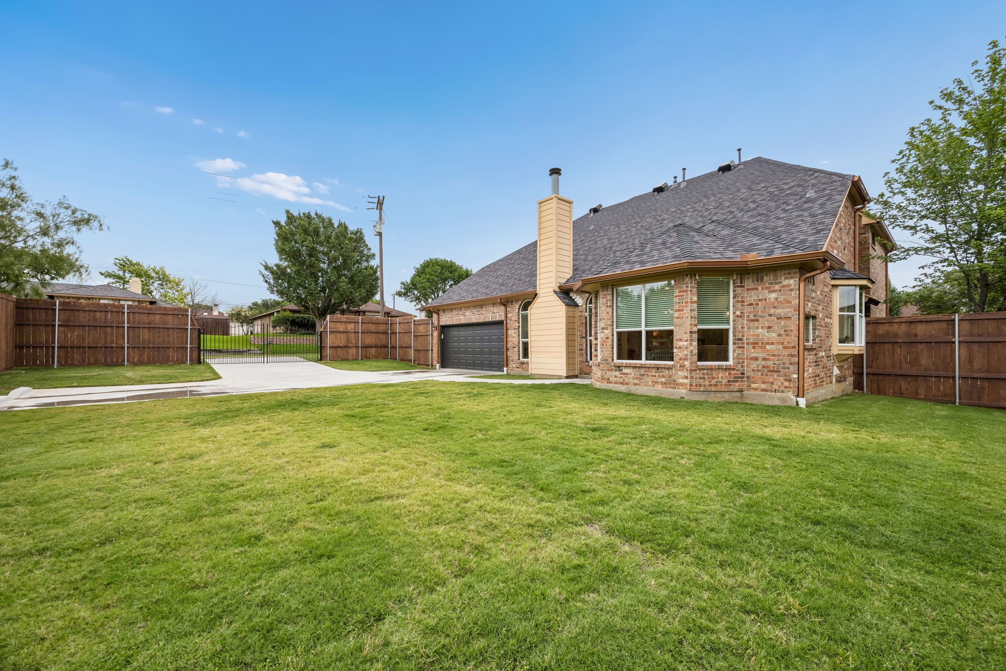 1300 Edgewood Court Carrollton TX 75007