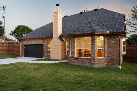 1300 Edgewood Court Carrollton TX 75007